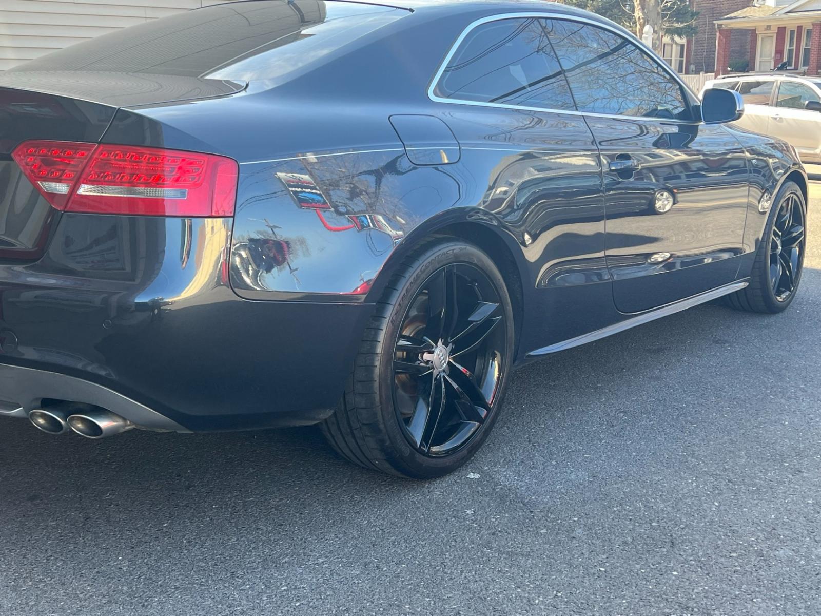 2012 Blue /TAN LEATHER Audi S5 4.2 Coupe quattro Tiptronic (WAUVVAFR0CA) with an 4.2L V8 DOHC 32V engine, 6-Speed Automatic transmission, located at 1018 Brunswick Ave, Trenton, NJ, 08638, (609) 989-0900, 40.240086, -74.748085 - WOW! A REAL NICE MIDNIGHT BLUE PEARL S5 PRESTIGE. COMPLETE WITH BASKETBALL BROWN INTERIOR, SERVICED UP AND LIKE NEW IN EVERY WAY! VERY LOW MILES AND AN ABSOLUTE MUST SEE ASAP! PLEASE CALL TO SET UP AN APPT W ANTHONY, (609)273-5100 - Photo #14